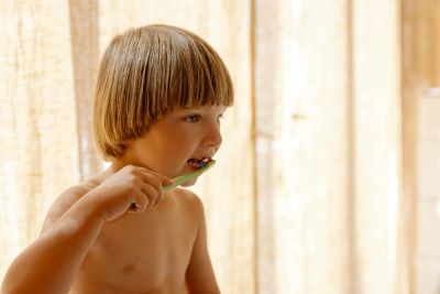 Foods You Should Avoid Giving To Your Child If They Get Cavities