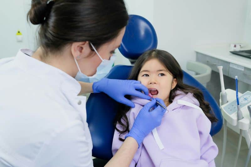 Calm Your Kids At the Dentist